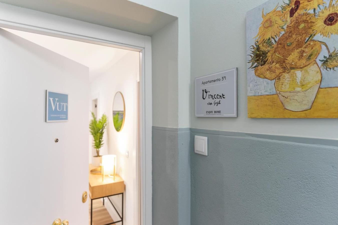 Van Gogh, Confort Y Diseno En El Centro De Gijón Eksteriør bilde